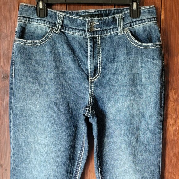 Nine West Women Date Night Jeans 30/10 Med. Wash Capri Bling Pockets Contrasting - Picture 2 of 15